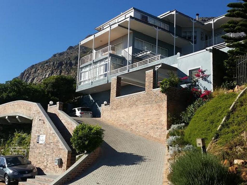 Lakeside Lodge Muizenberg Exterior photo